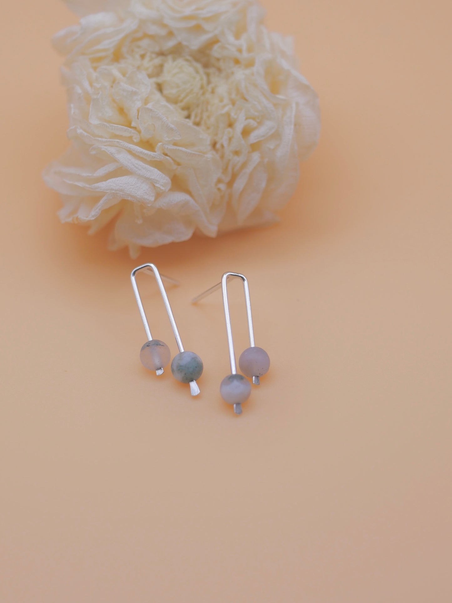 The Aura Stud